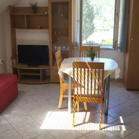 Novak Apartman Slano